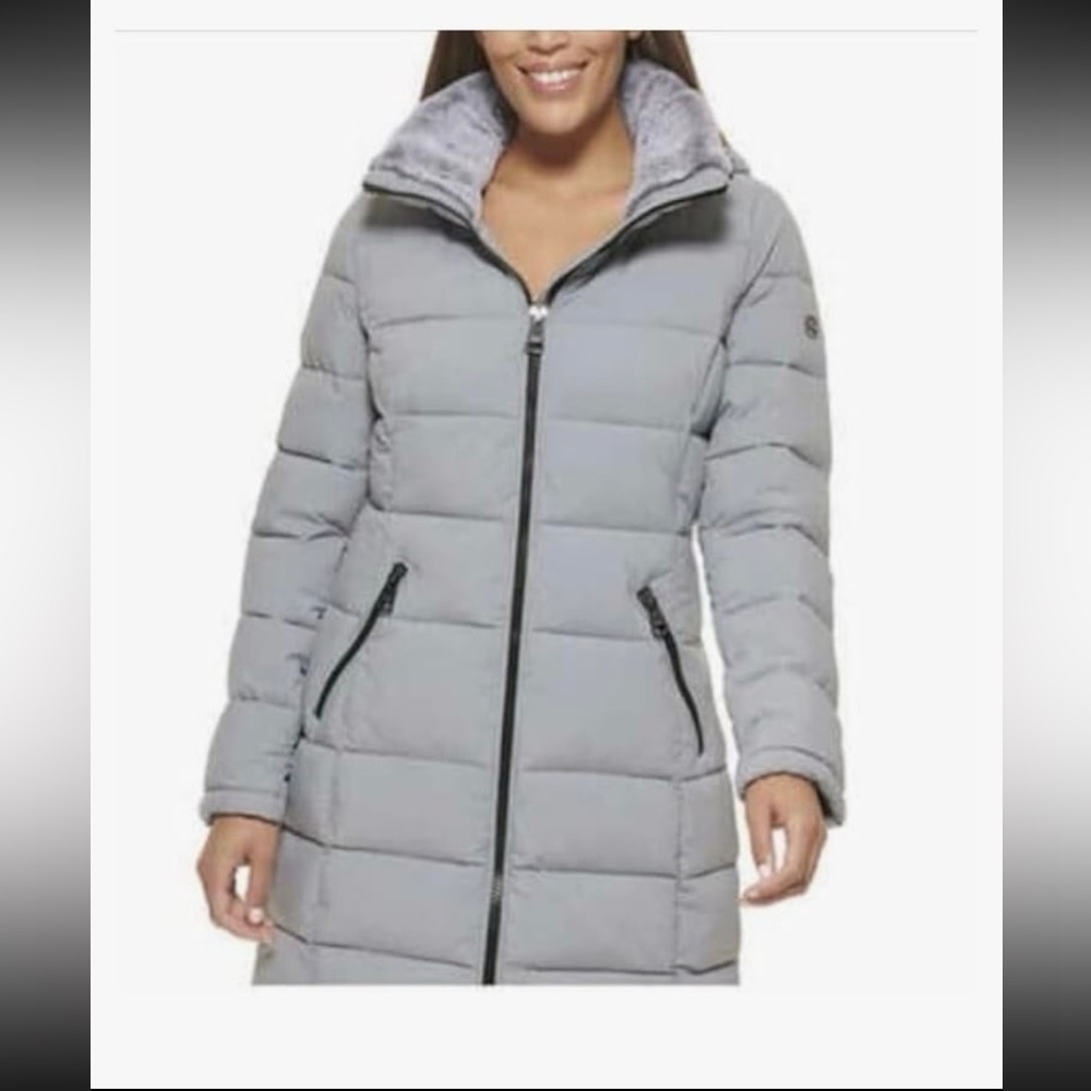 Andrew Marc Women's Long Stretch Parka in light grey size large